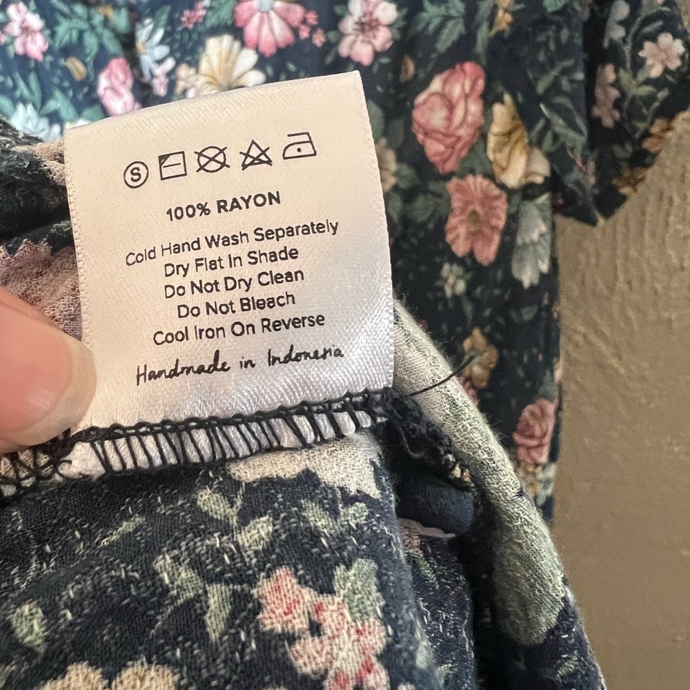 Auguste the Label Spring Rose Wylde Maxi Dress Navy - Picture 12 of 13